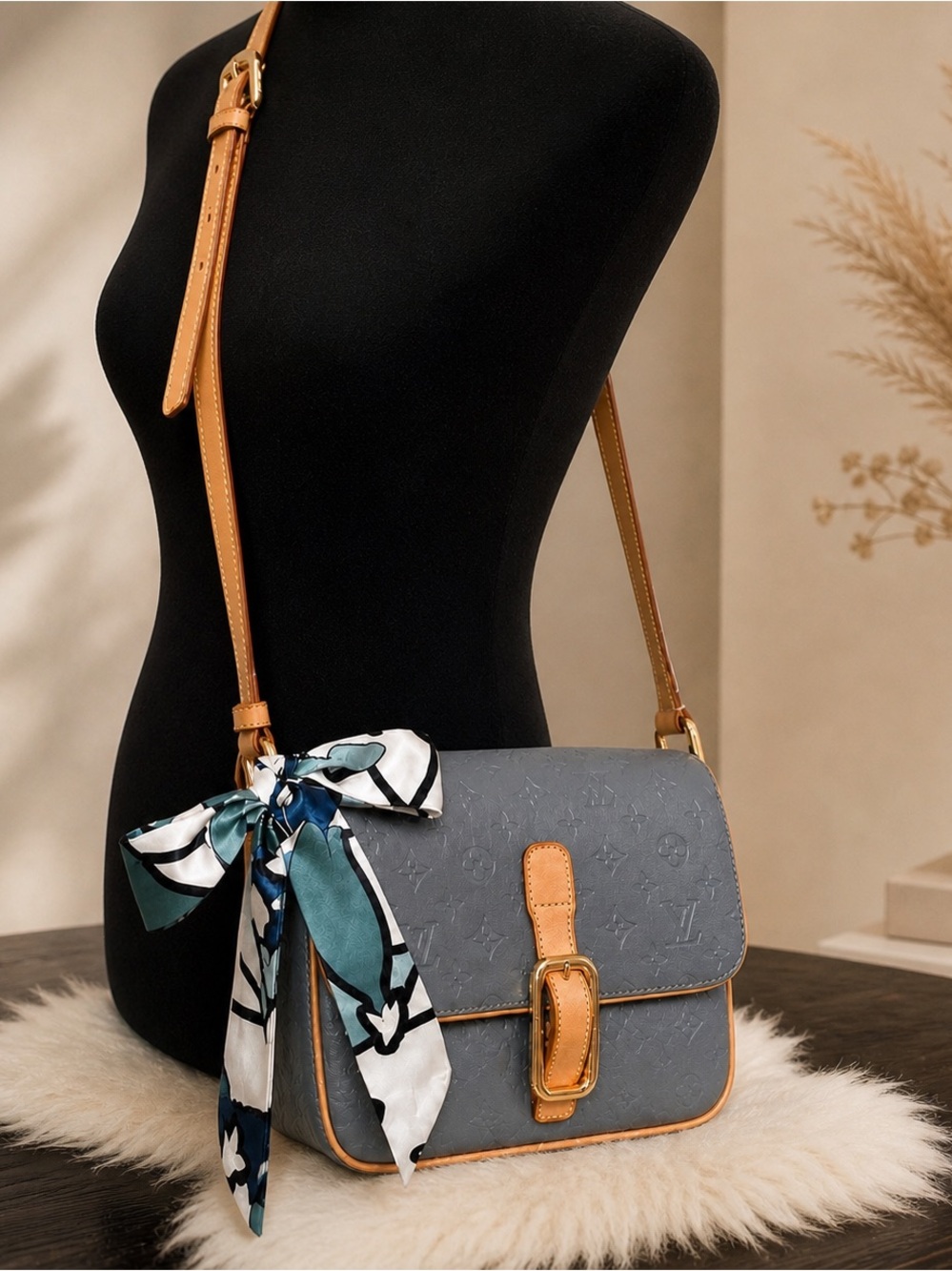 Louis Vuitton Vernis Christie Shoulder Bag Gray | Vintage LV Crossbody, Gold HDW